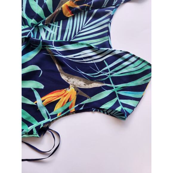 Express Backless Tank Top Blouse Tropical Hawaiian Back Bow Cutout Women Small - Picture 8 of 11